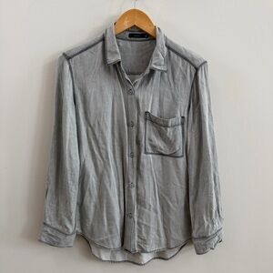 Aritzia Talula Gray Button-Down Shirt – 100% Rayon Soft Long Sleeve Size small